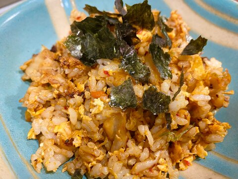 シンプルで美味しい!キムチ卵チャーハン